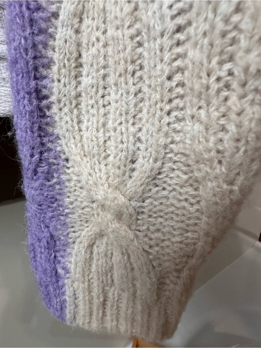 Vero Moda Cream Cable-Knit Turtleneck Sweater with Lavender Sleeves - Picture 6 of 6